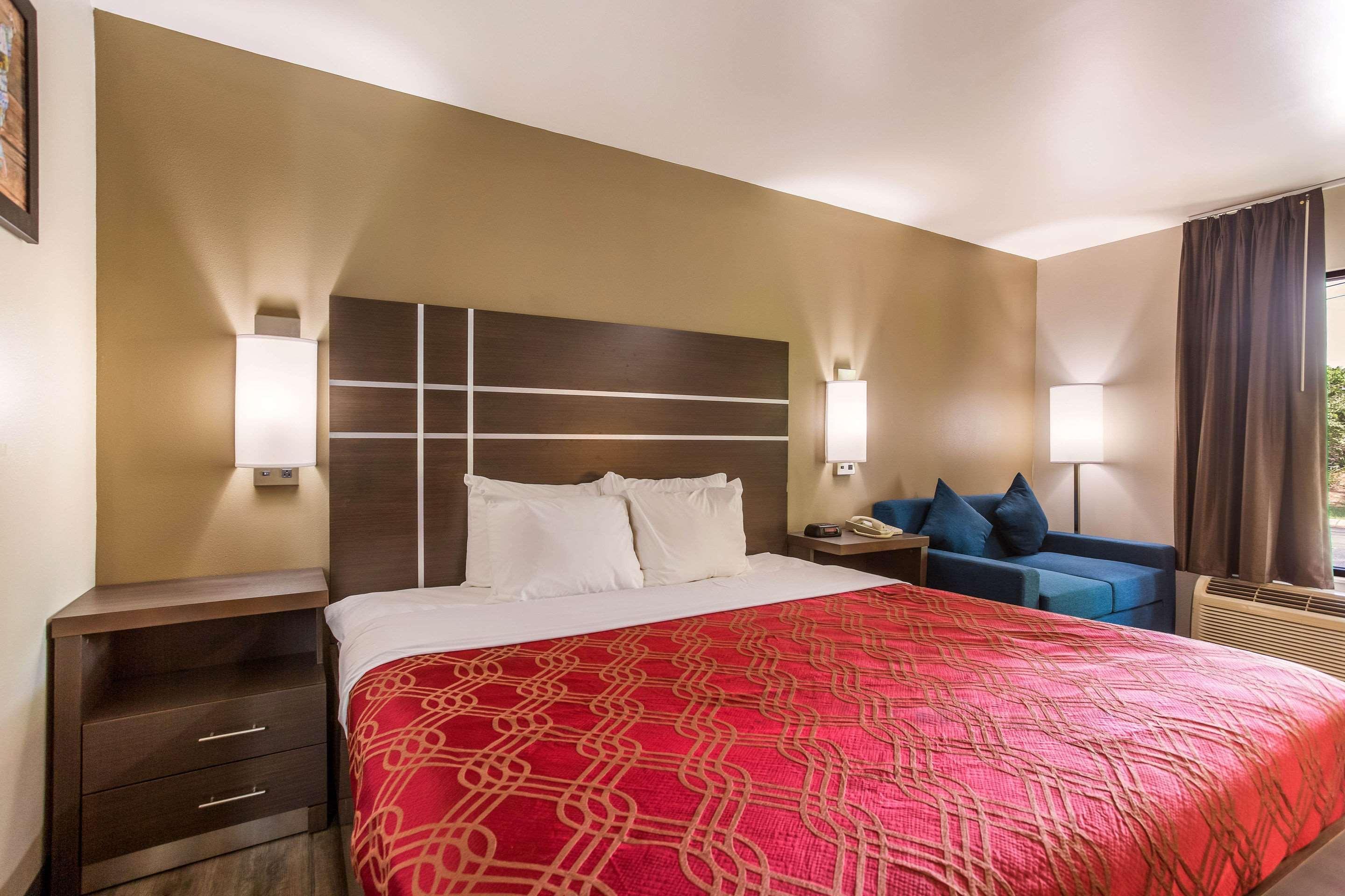 Econo Lodge Inn & Suites Мерфрисборо Экстерьер фото