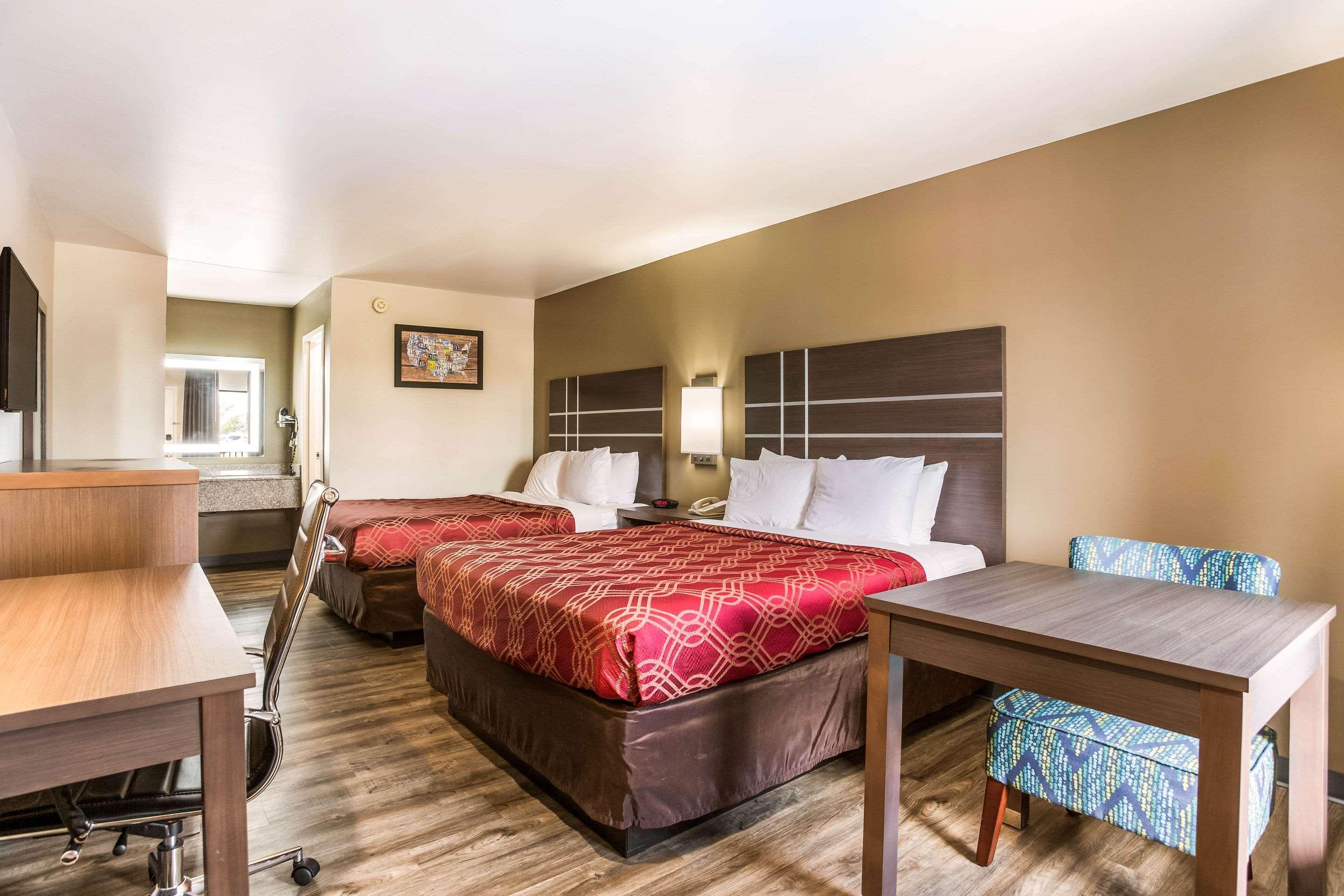 Econo Lodge Inn & Suites Мерфрисборо Экстерьер фото