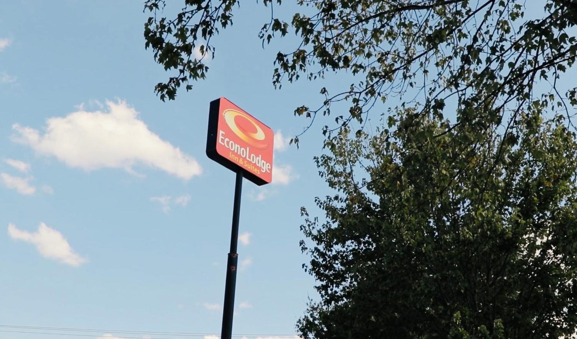 Econo Lodge Inn & Suites Мерфрисборо Экстерьер фото