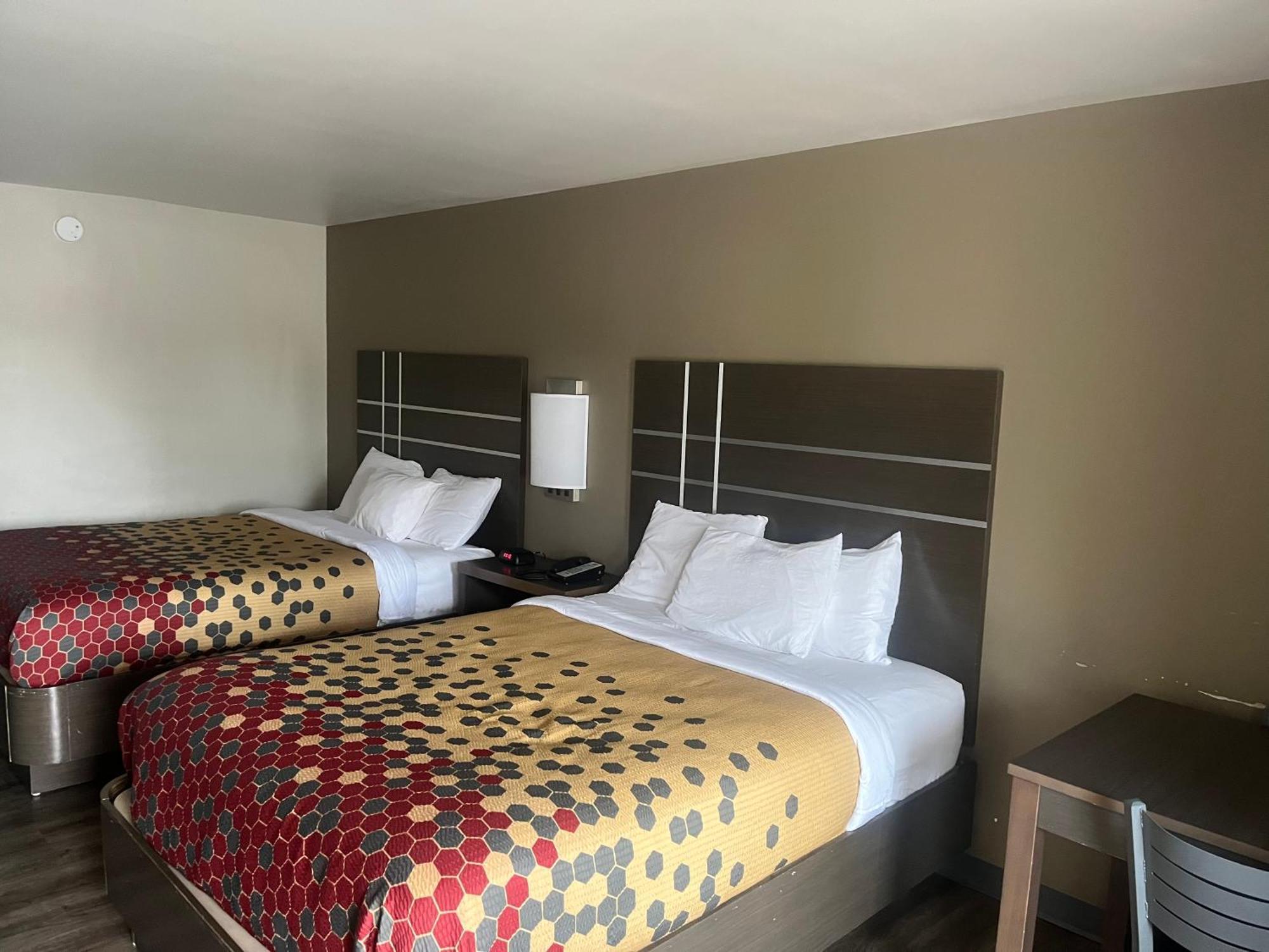 Econo Lodge Inn & Suites Мерфрисборо Экстерьер фото