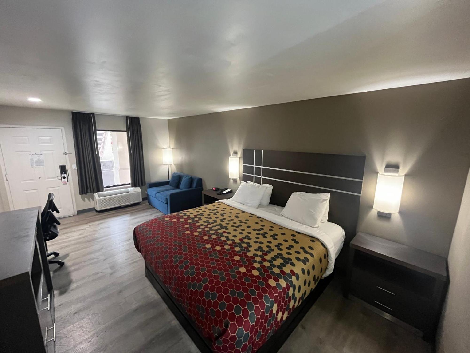 Econo Lodge Inn & Suites Мерфрисборо Экстерьер фото