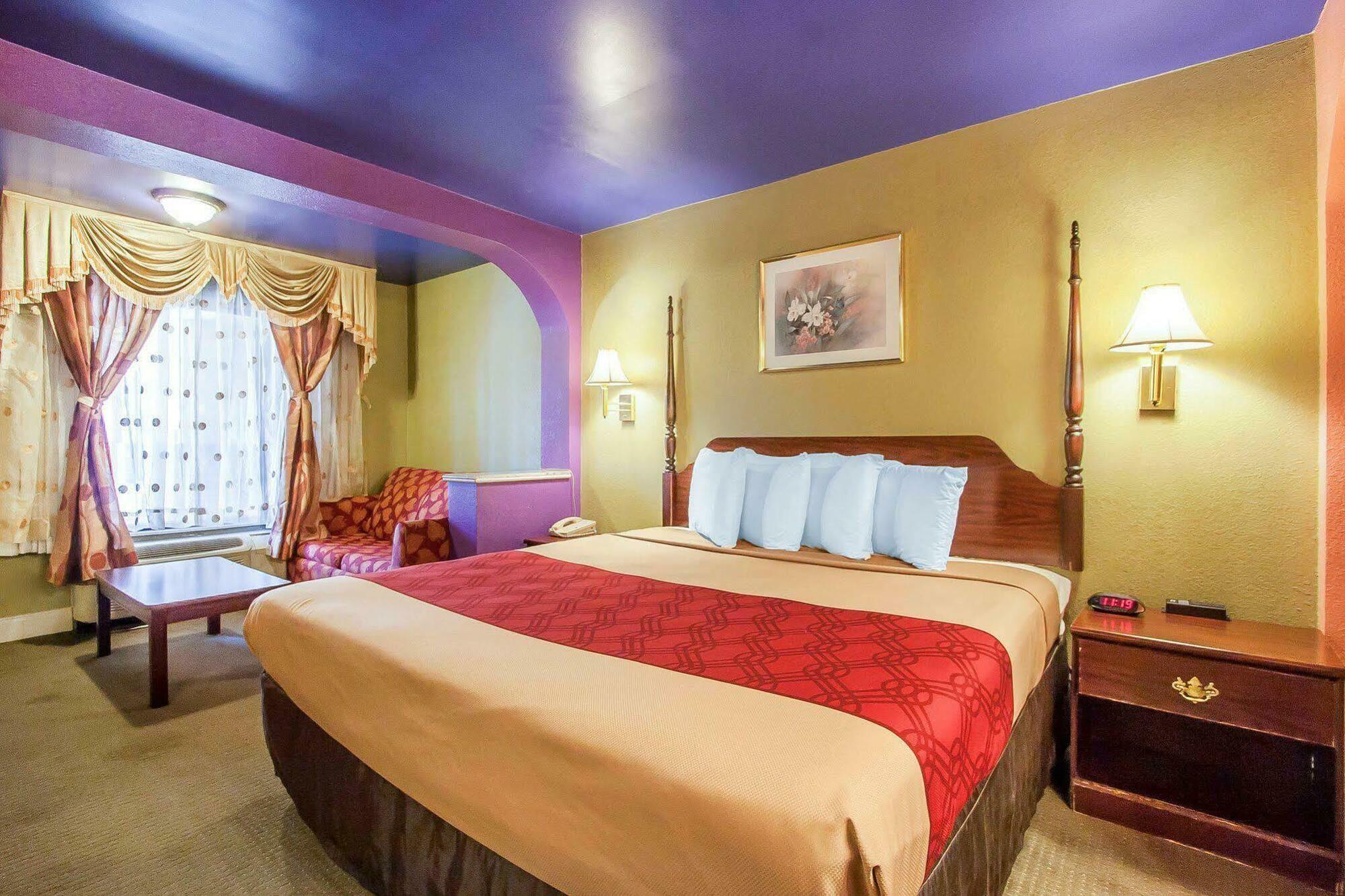Econo Lodge Inn & Suites Мерфрисборо Экстерьер фото